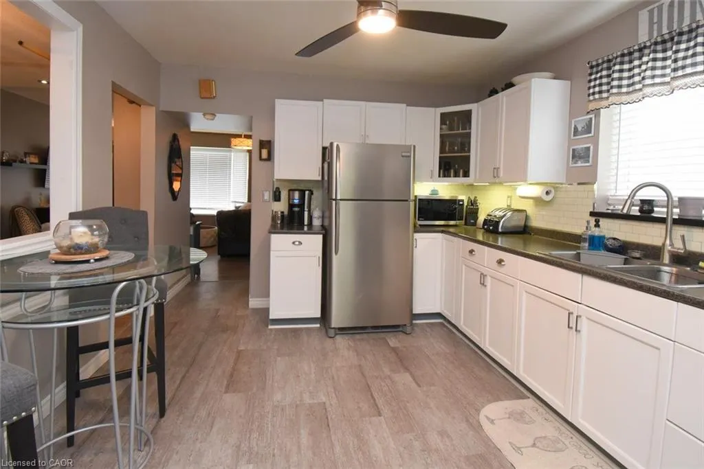 8 East 31st Street