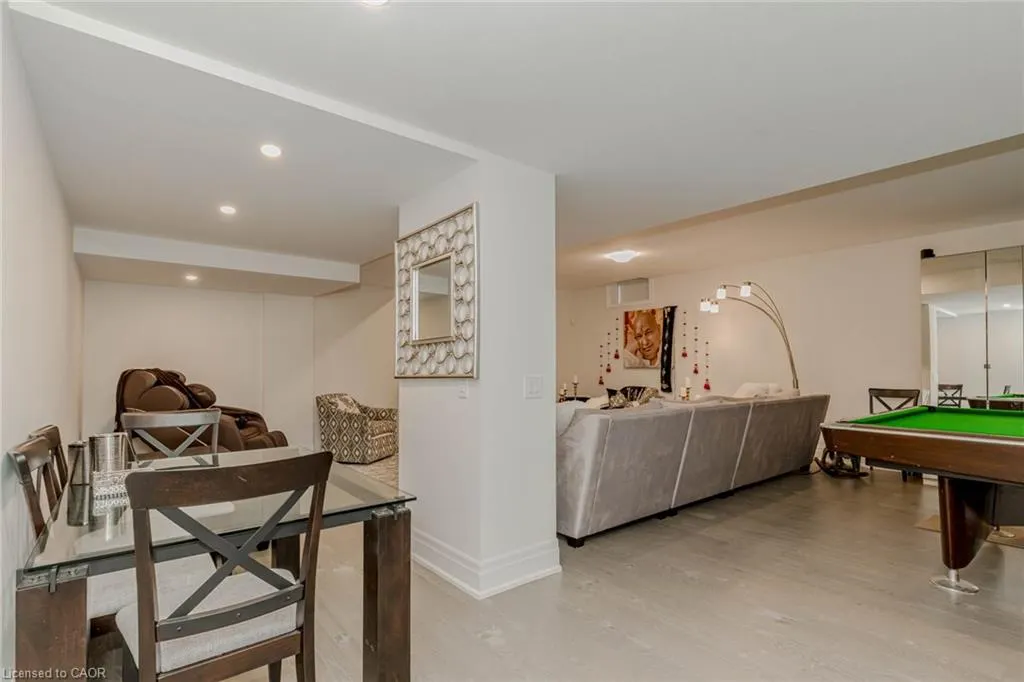 1217 Ironbridge Road