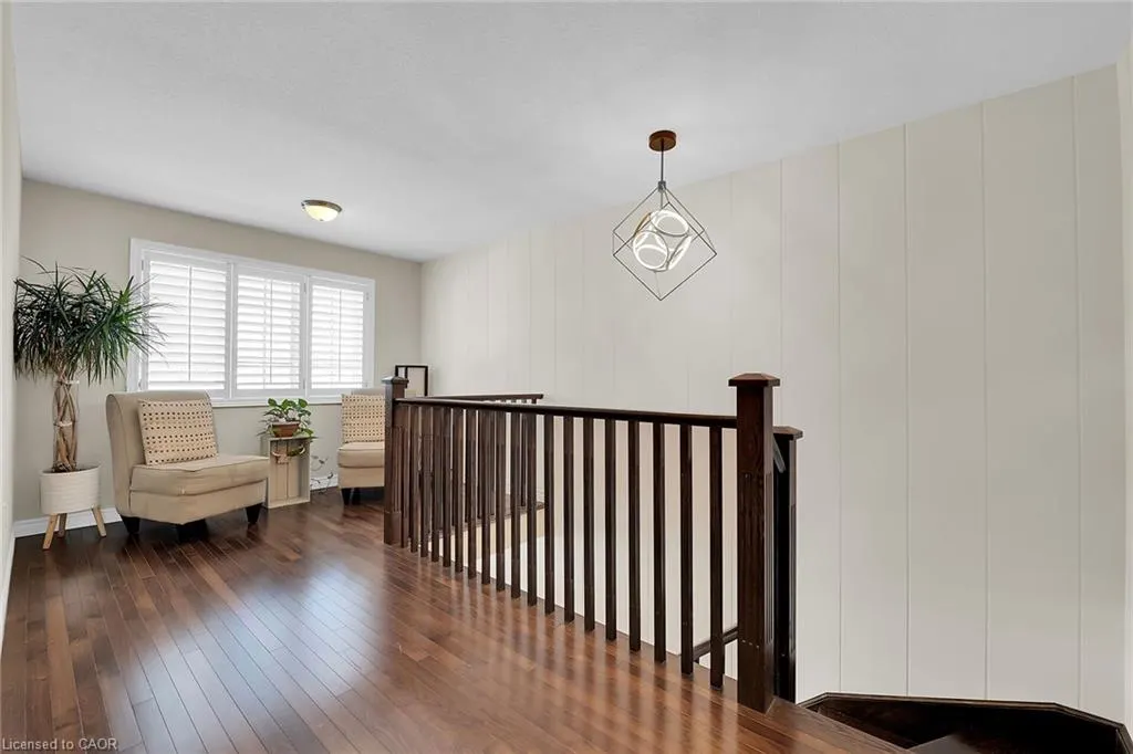 8 Chartwell Circle