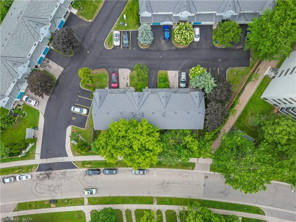 90 Mooregate Crescent, #34