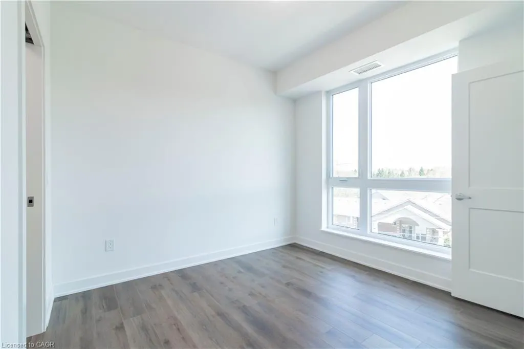 312 Erb Street W, #402