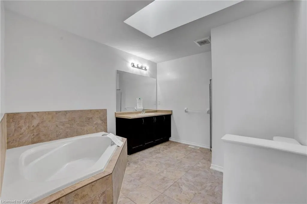 1218 Leslie Drive