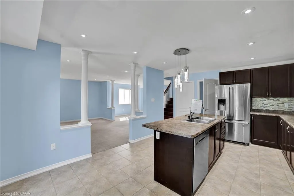 1218 Leslie Drive