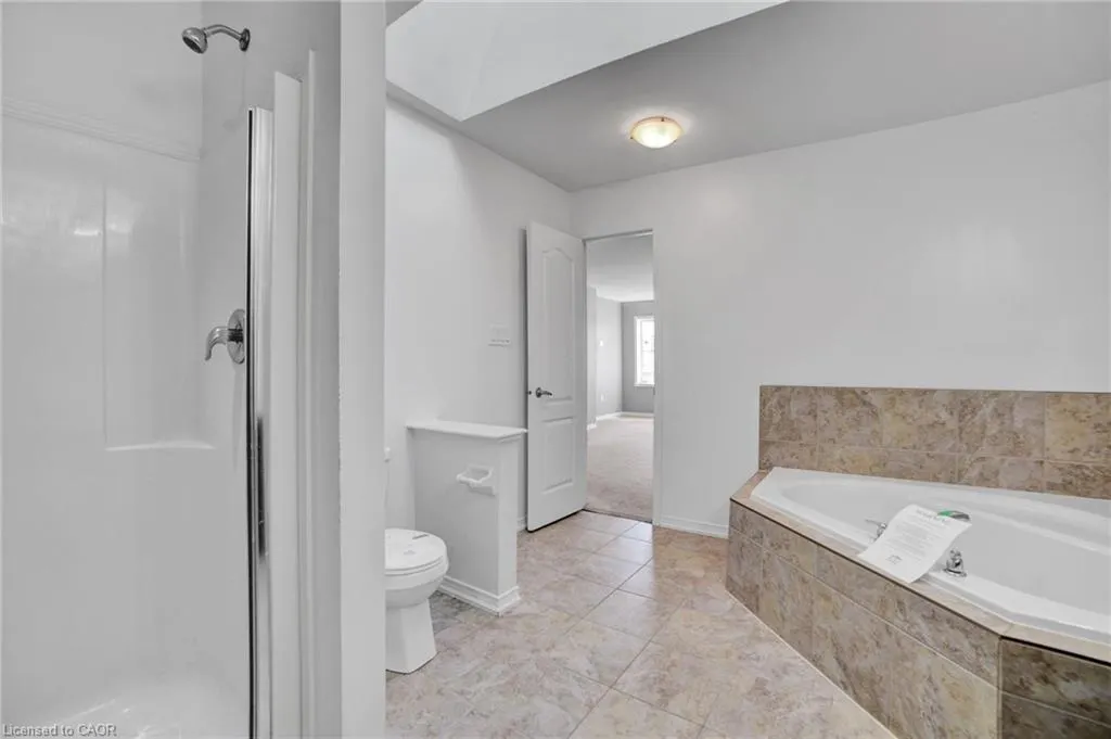 1218 Leslie Drive