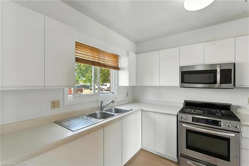 65 Dorchester Boulevard, #44