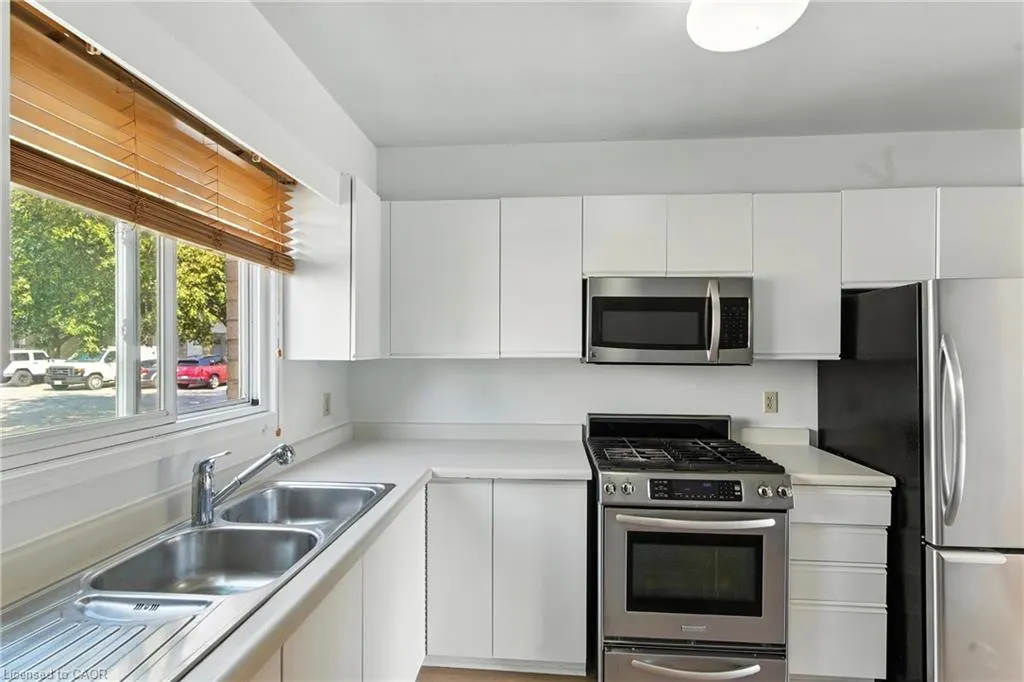 65 Dorchester Boulevard, #44