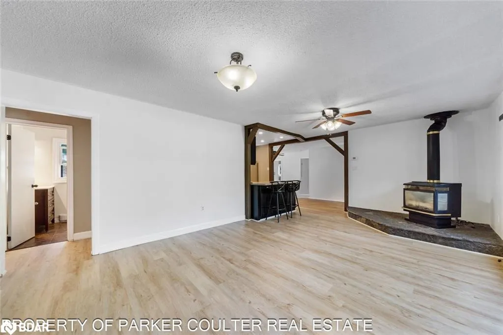 563 Mapleview Drive