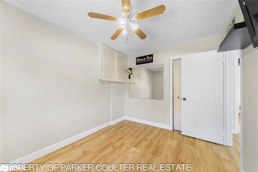 563 Mapleview Drive