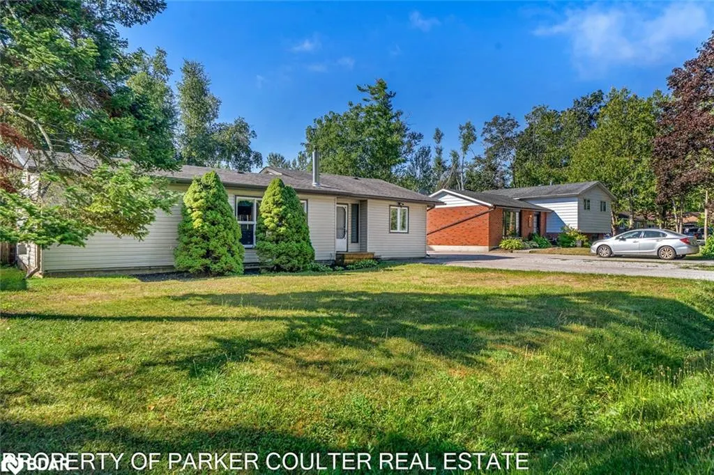 563 Mapleview Drive