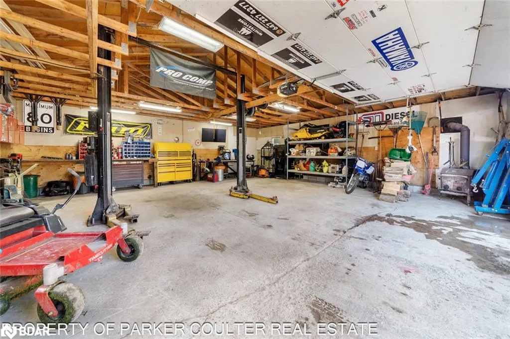 563 Mapleview Drive