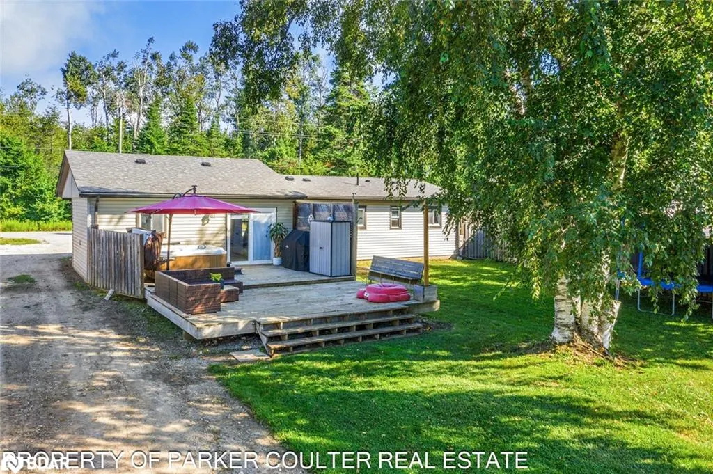 563 Mapleview Drive