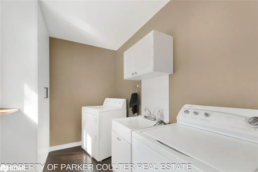 563 Mapleview Drive