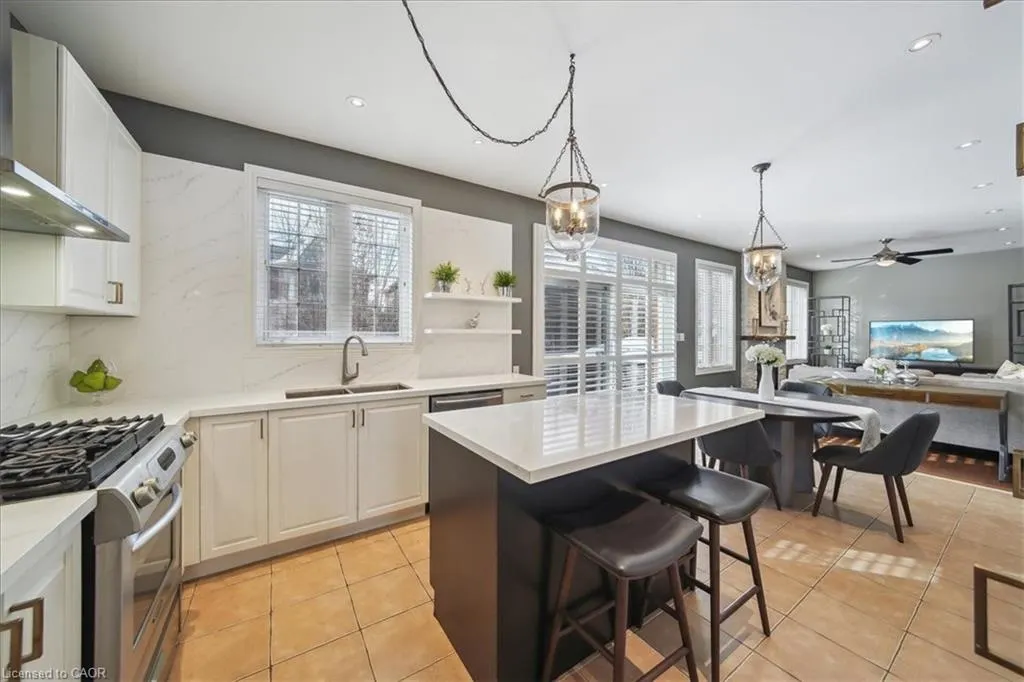 2313 Blue Oak Circle