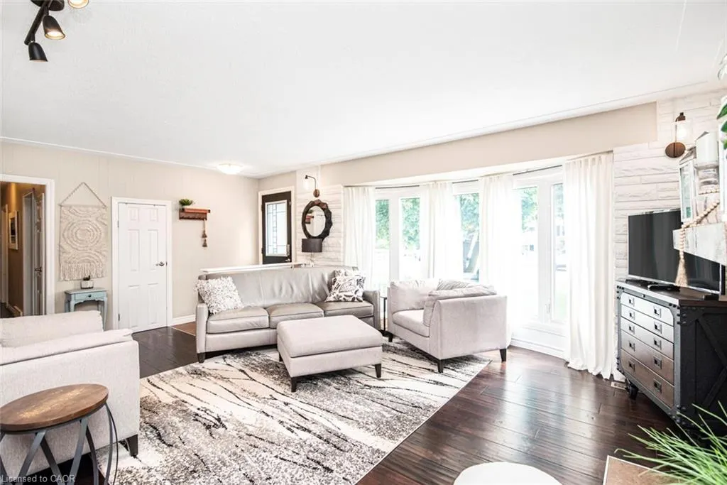 8 Craig Boulevard