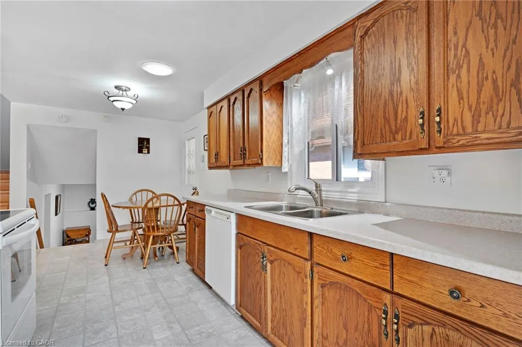 42 Parker Drive