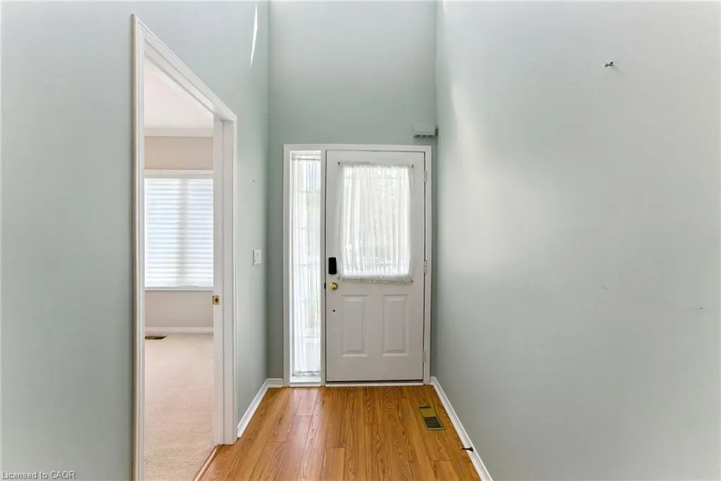 40 Wesleyan Court, #6