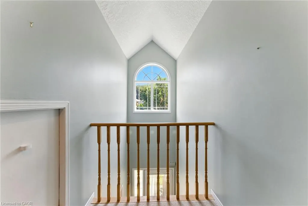40 Wesleyan Court, #6