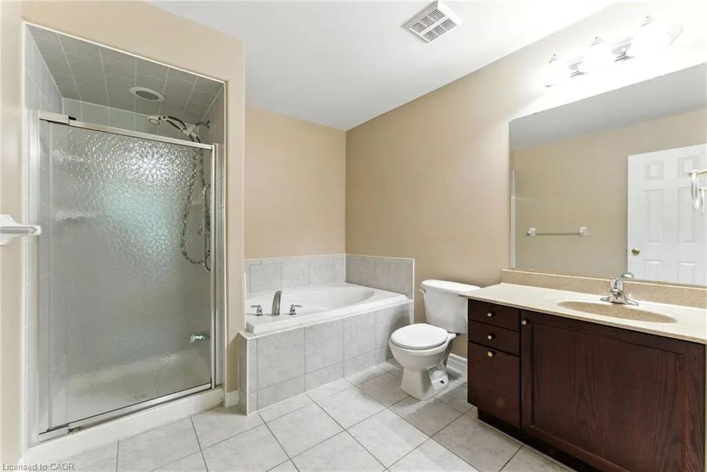 40 Wesleyan Court, #6
