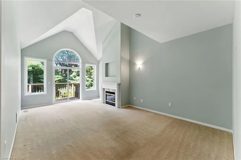 40 Wesleyan Court, #6