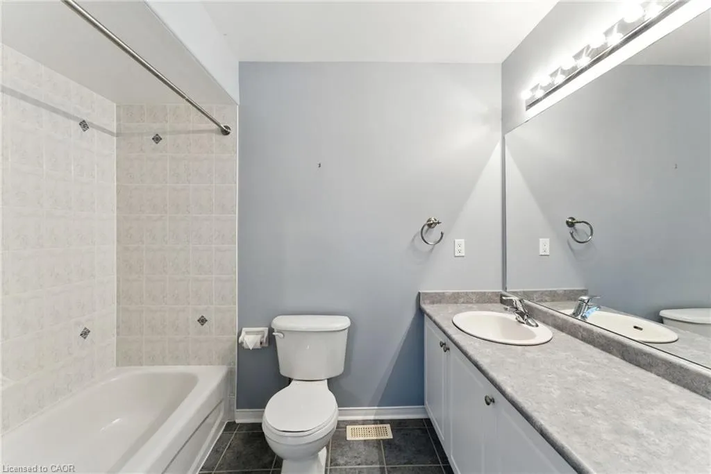 40 Wesleyan Court, #6
