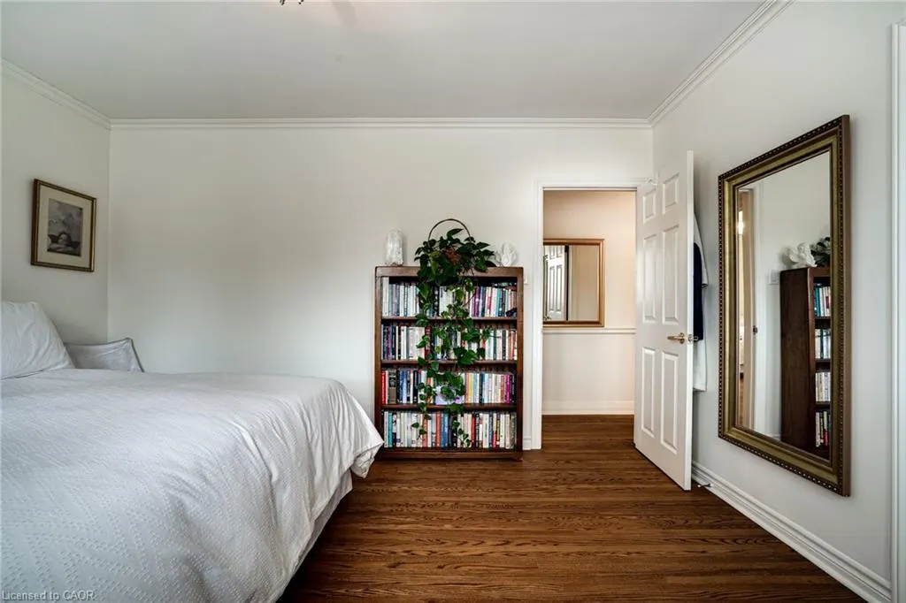50 Edgewood Avenue