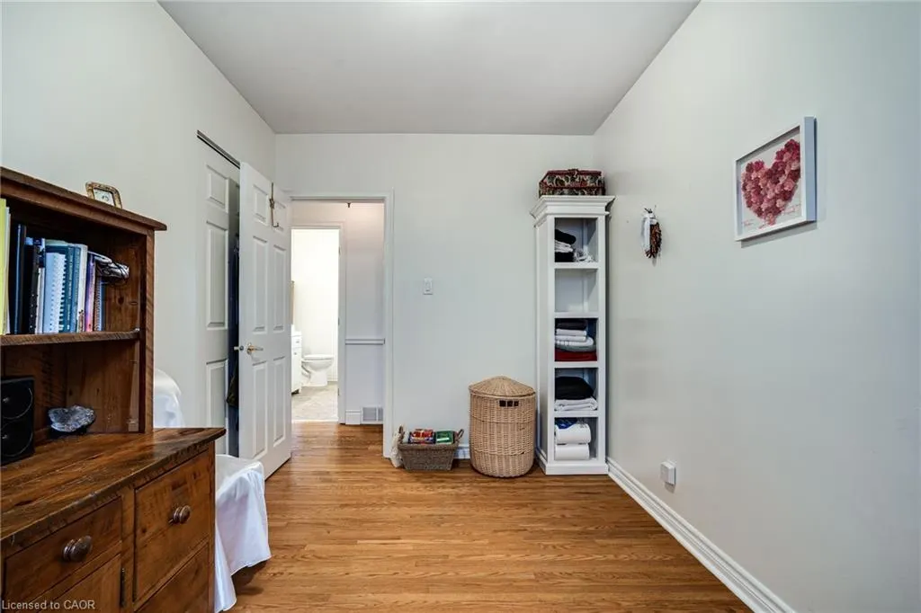 50 Edgewood Avenue