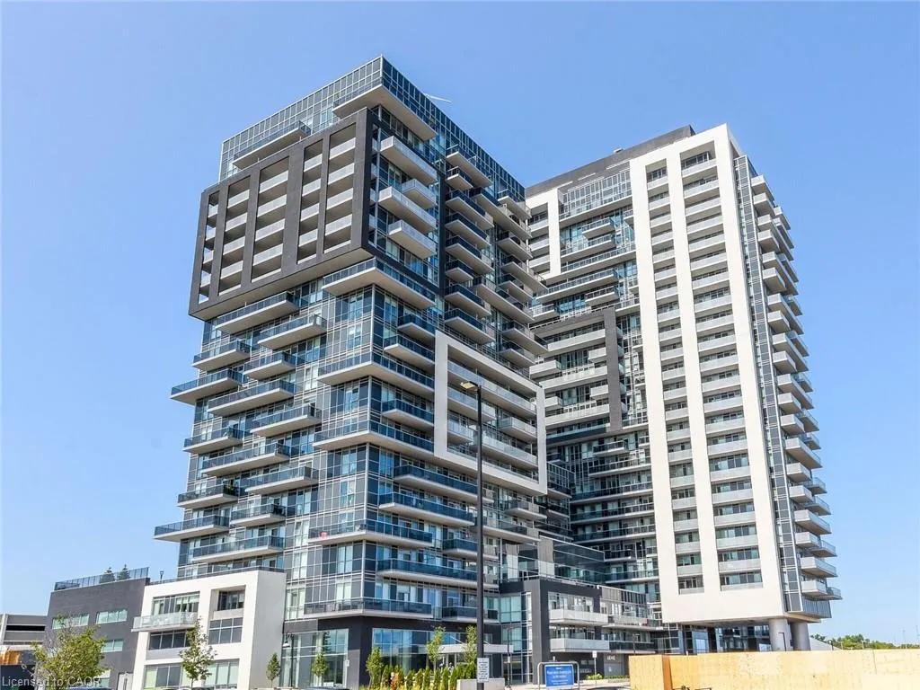 2093 Fairview Street, #303