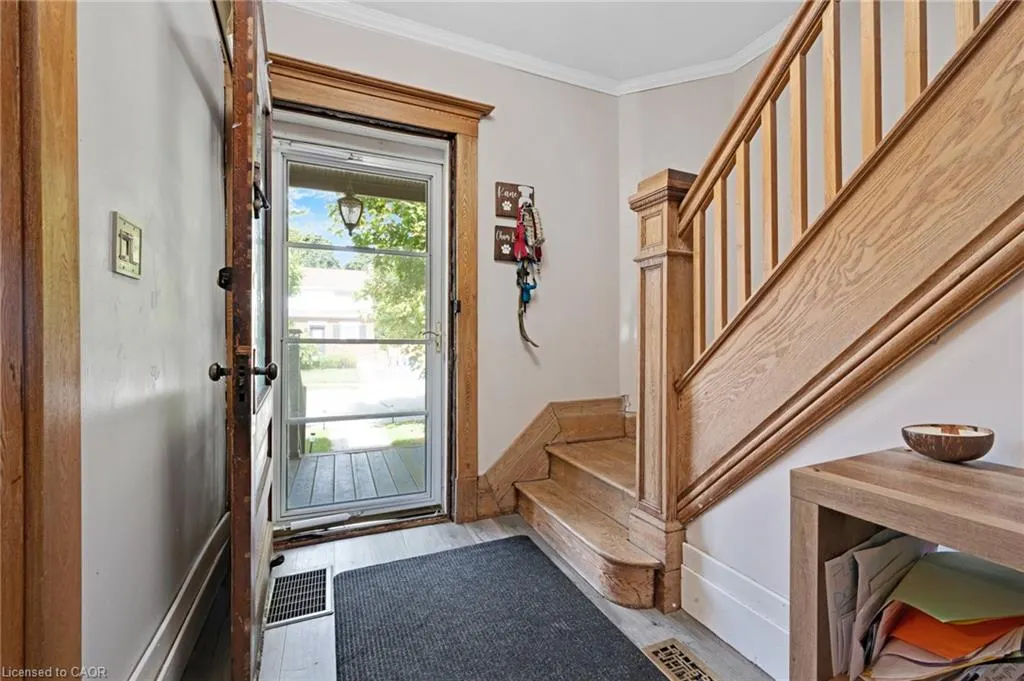 540 Vine Street