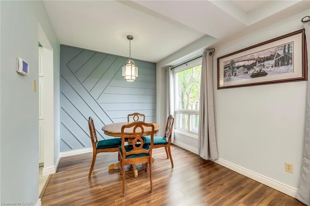 1548 Newlands Crescent, #14