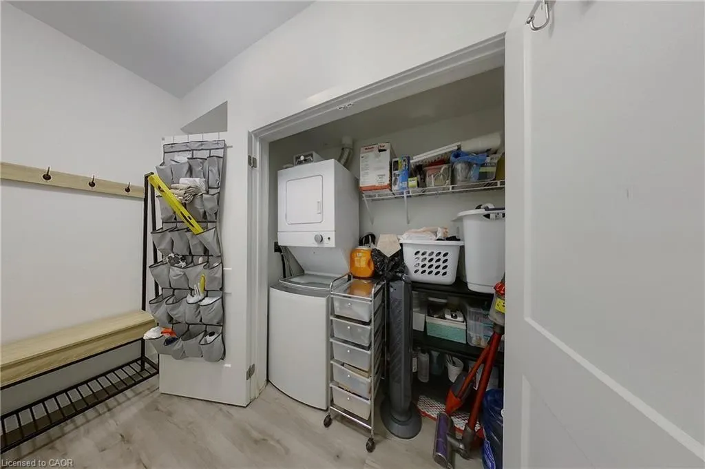 251 Northfield Drive East Drive, #403