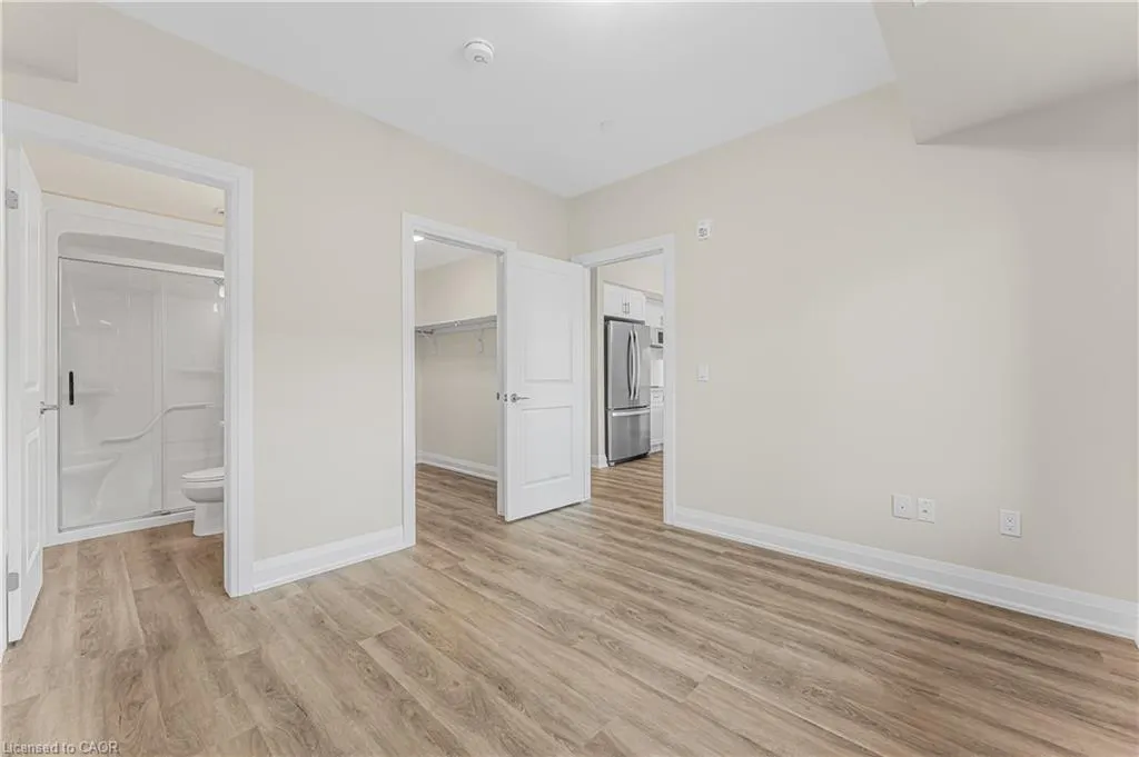 118 Summersides Boulevard, #303