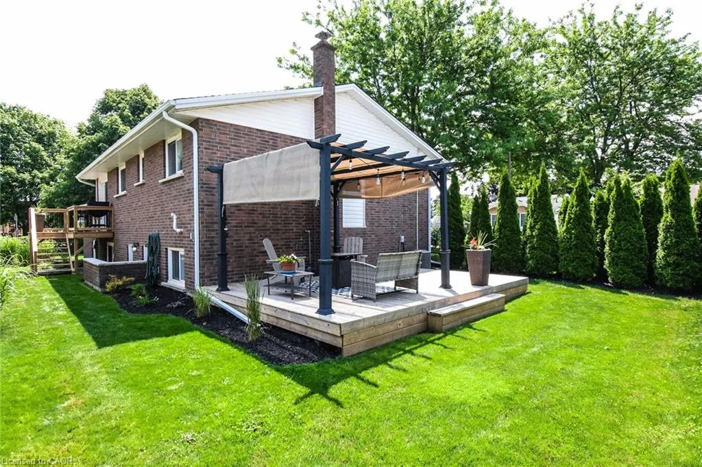 4 Belair Drive