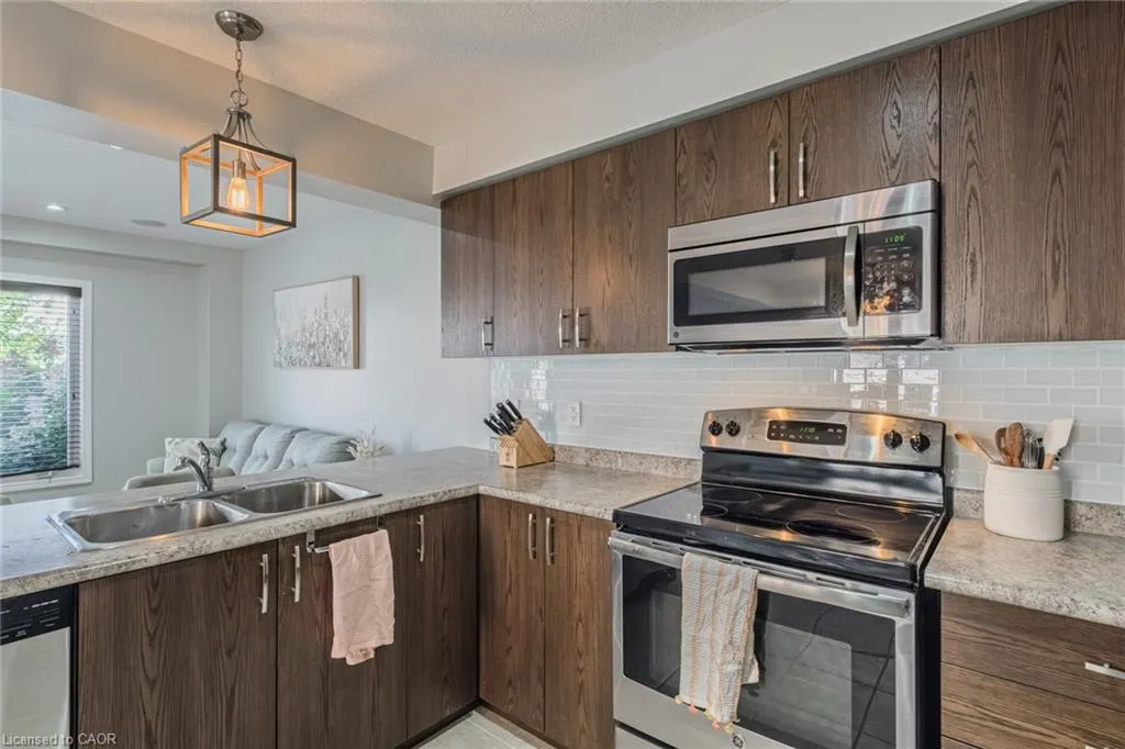 37 Trillium Way