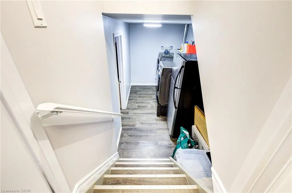 10 Glen Abbey Court
