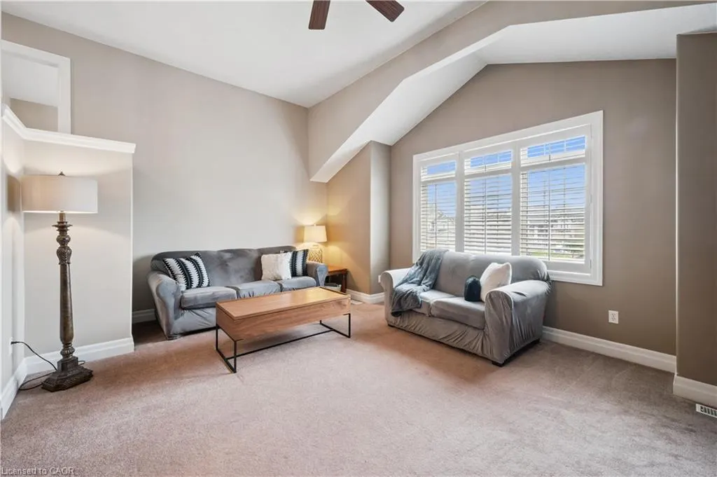 957 Banffshire Court