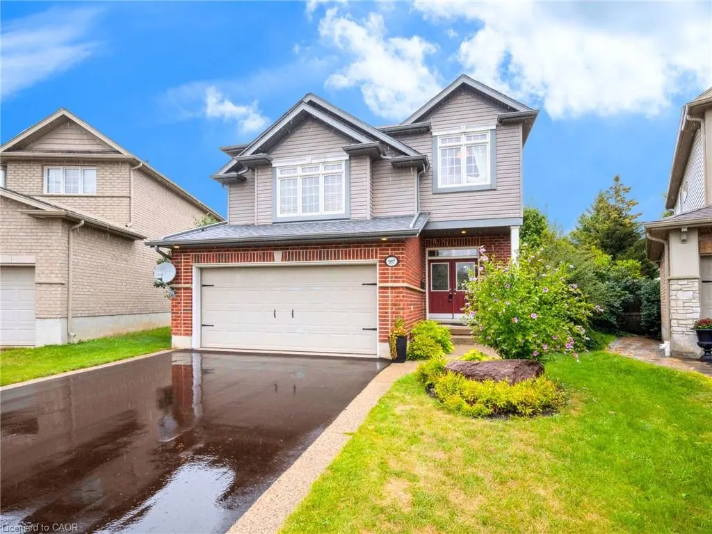 957 Banffshire Court