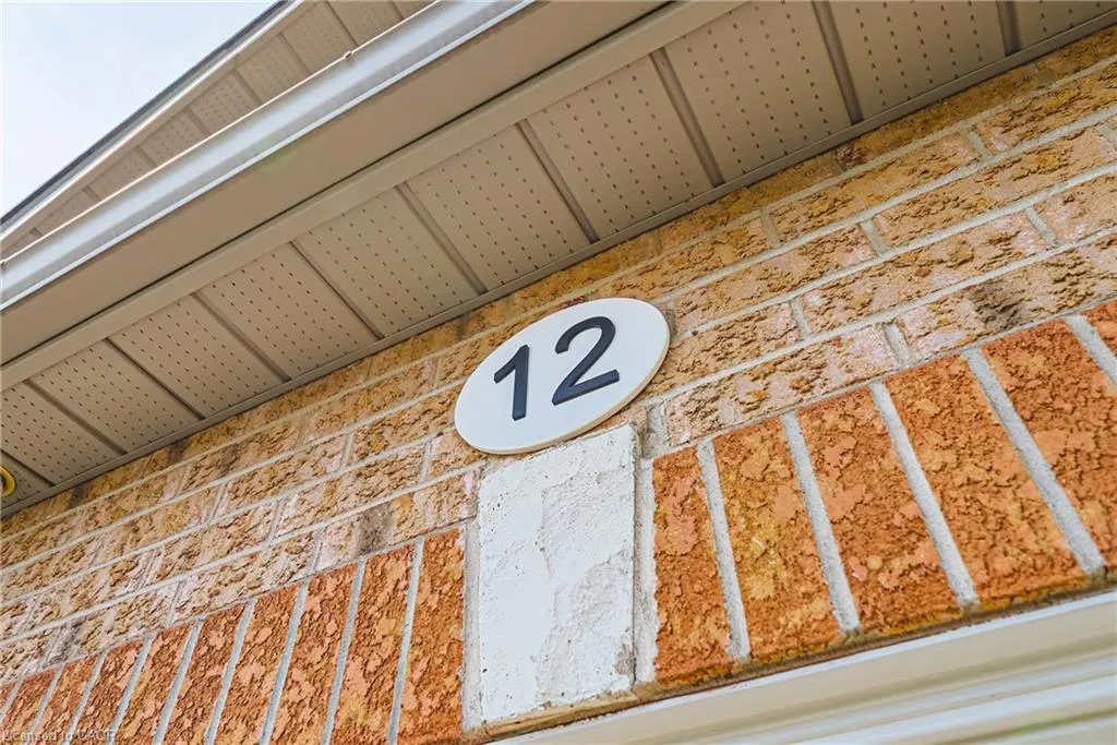 12 Summerfield Crescent