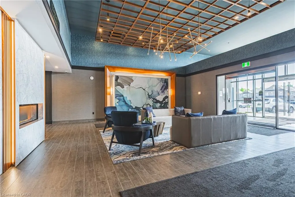 470 Dundas Street, #1005