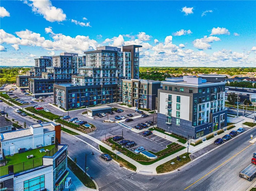 470 Dundas Street, #1005