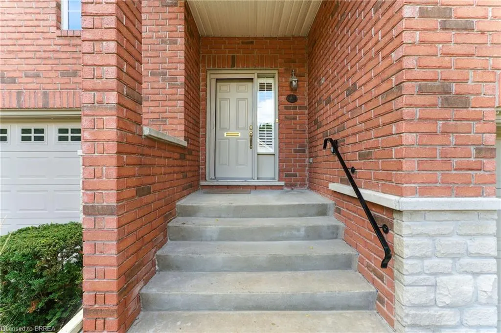 24 Hardy Road, #16