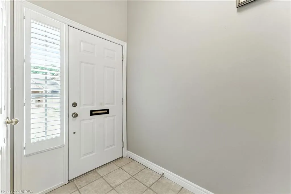 24 Hardy Road, #16