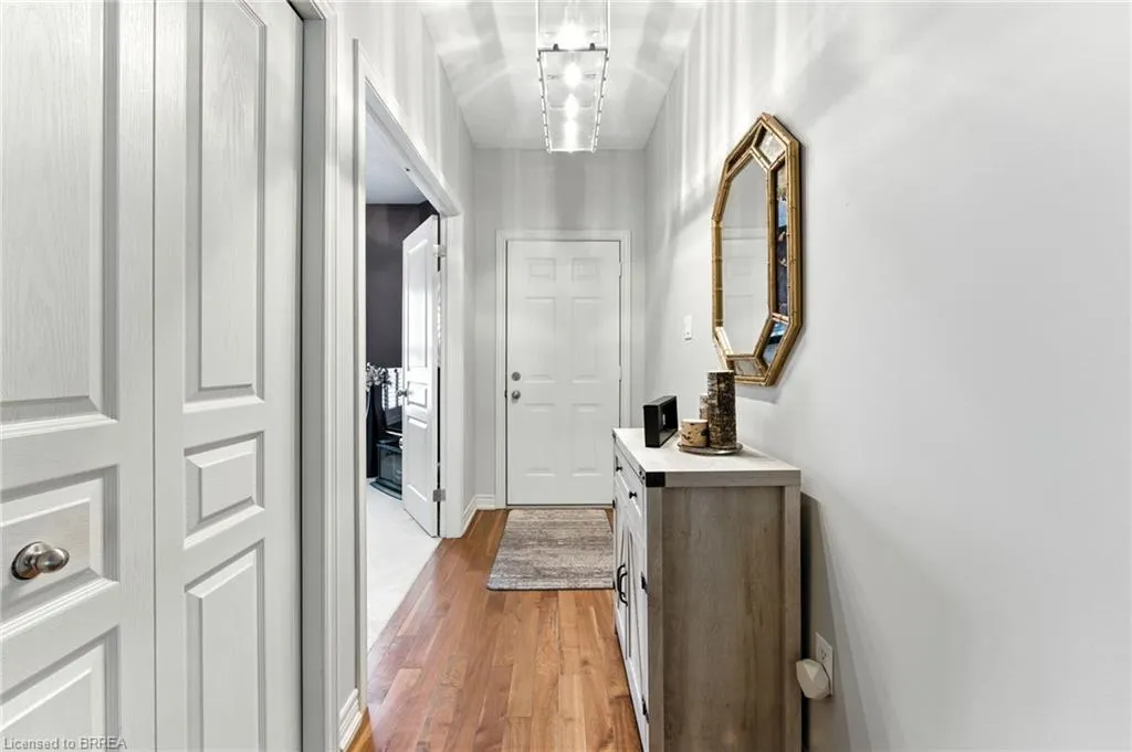 655 Park Road N, #2