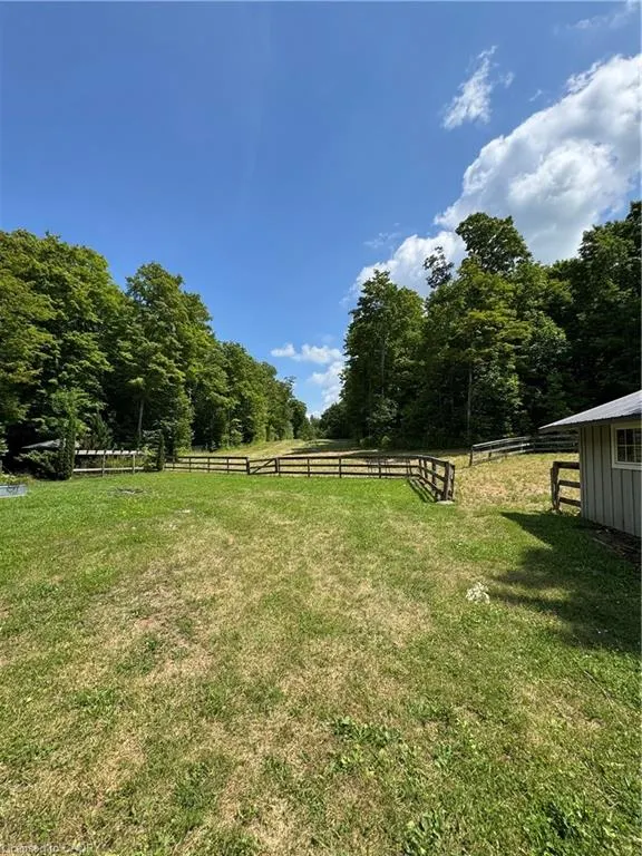 517807 5th Concession Road N