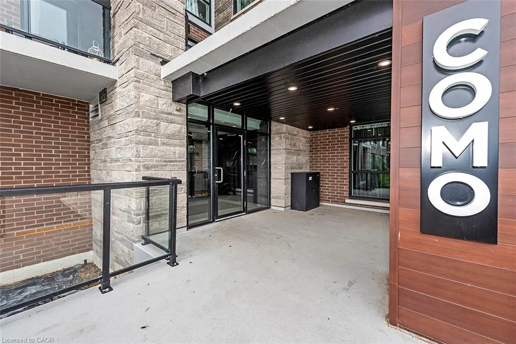600 North Service Road Road, #606
