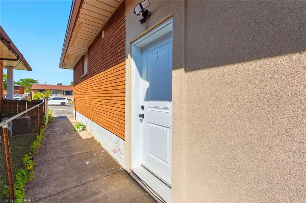 929 Upper Ottawa Street, #C