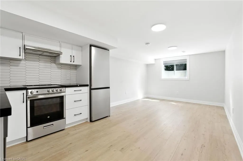 929 Upper Ottawa Street, #C