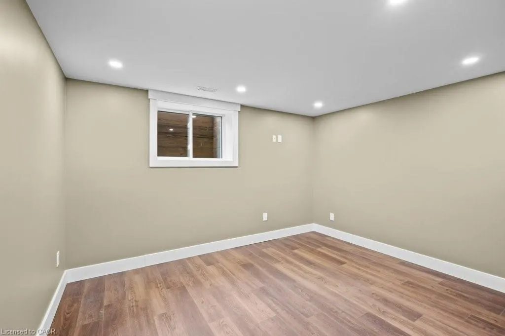 1040 Clyde Road