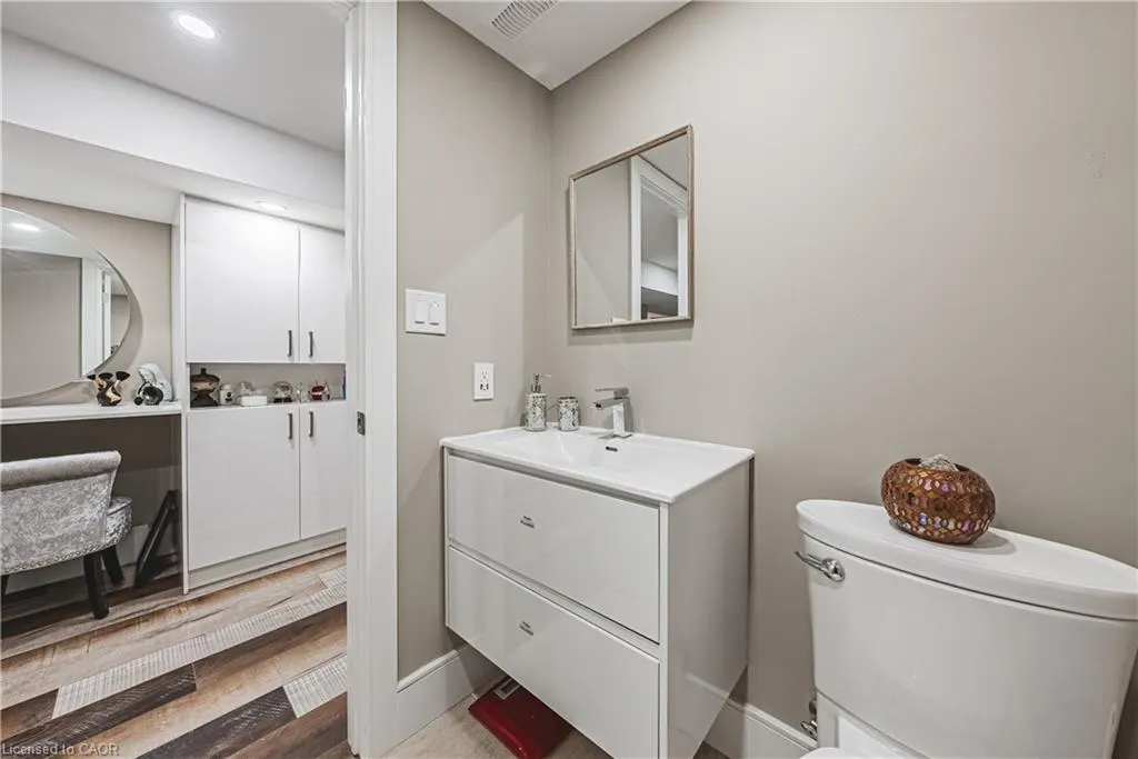 103 Broughton Avenue