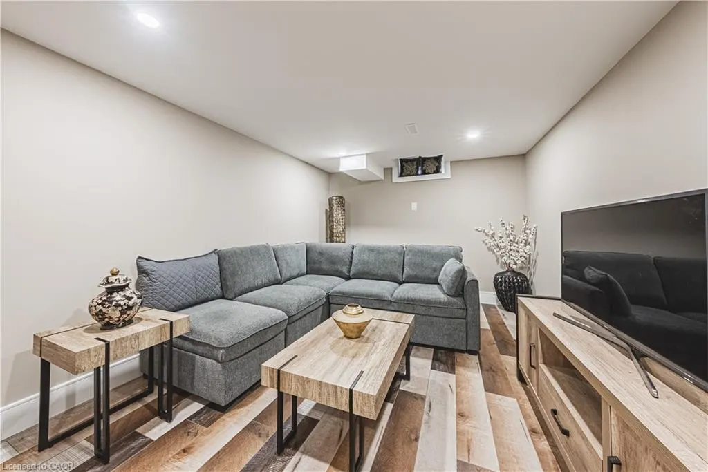 103 Broughton Avenue