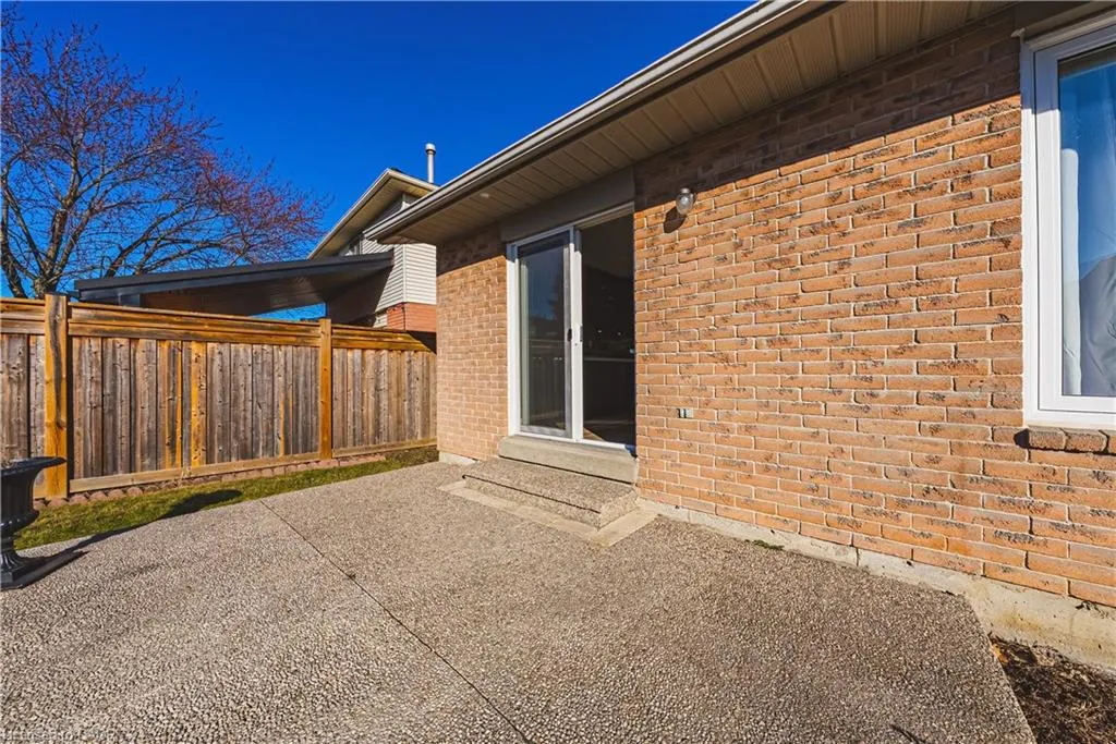 103 Broughton Avenue